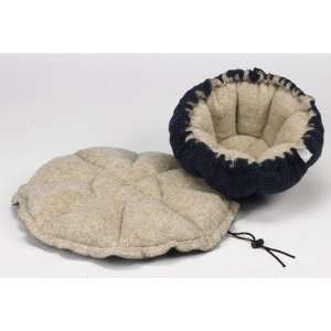  Bowsers 6436 Buttercup Pet Bed in Navy Berber Pet 