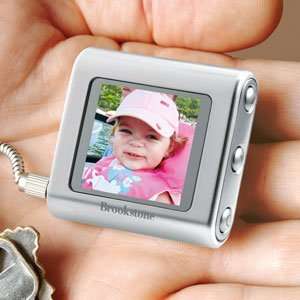  Digital Photo Keychain with Free Sleeve Electronics