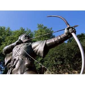  Statue of Robin Hood, Nottingham, Nottinghamshire, England 