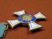German Germany pre WW1 Prussian ORDER OF CROWN Medal Badge  
