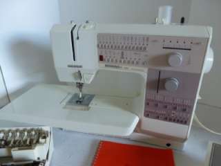 Bernina 1230 Sewing Machine Embroidery Computerized + Extras Very Good 