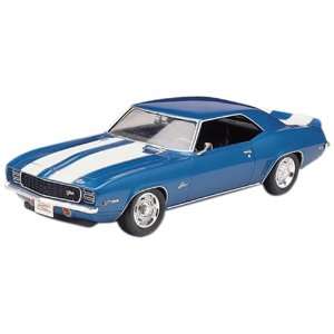  Revell 125 69 Camaro Z/28 Toys & Games