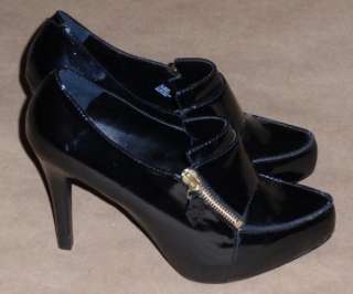   Fabulous Black Patent 4.5 inch Heels/Shooties Shoes Size 8.5 B  