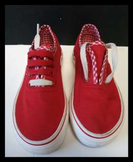 NEW GIRL SZ 12   LEVIS CANVAS SHOES   RED / WHITE  