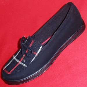 NEW Womens GRASSHOPPERS WESTWIND SEASONAL Black/Red Slip On Casual 