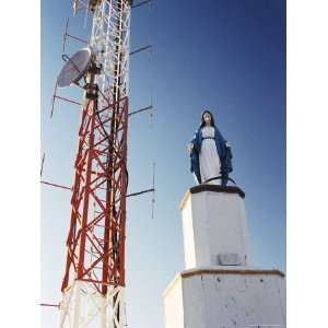  Statue of the Virgin Mary and Communications Tower, Vicuna 