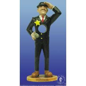  Fearless Fosdick Statuette in Tin Box with Pin Toys 