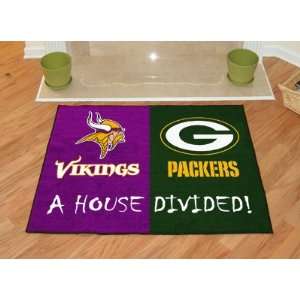  FanMats Minnesota Vikings Green Bay Packers House Divided 