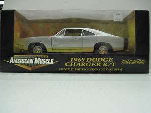 ERTL AMERICAN MUSCLE 1/18 1969 DODGE CHARGER R/T SILVER  