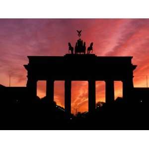  Brandenburg Gate, Unter Den Linden, Berlin, Germany 