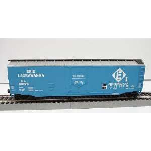  Erie Lackawanna Reefer #68279 HO Scale by Bachmann Toys & Games