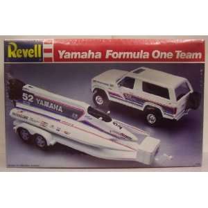   Yamaha Formula One Team   Ford Bronco, Trailer, and Boat Toys & Games