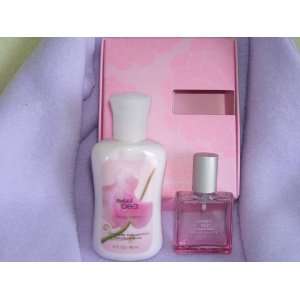   Works Signature Collection Sweet Pea Body Lotion & Perfume Set Beauty