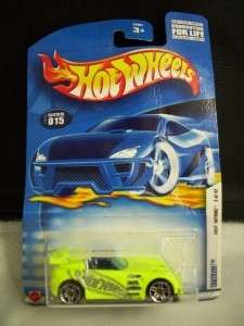 New Mattel Hot Wheels 2002 First Ed Tantrum Car Col 015  