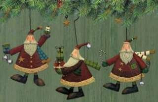 Williraye Studio Traditional Santa Ornaments Set of 3 (WW2888)  