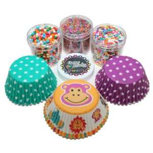 Animals Cupcake Kit by Crispie Sweets   Sprinkles and Baking Cups Set 