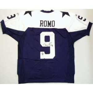 Signed Tony Romo Jersey   Authentic 