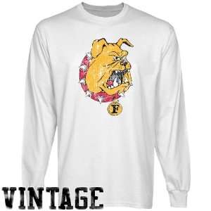 com Ferris State Bulldogs White Distressed Logo Vintage Long Sleeve T 