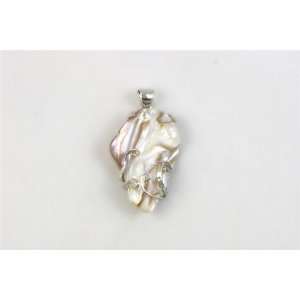  Mother of Pearl Shell Pendant Free Form 30 50mm (3231 