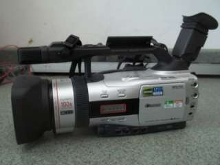 Canon GL2 GL 2 3CCD Digital MiniDV 20x Camcorder Package Batt Mic 
