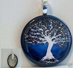 Button Pendant Mother of Pearl Tree of Life ZANSELL  