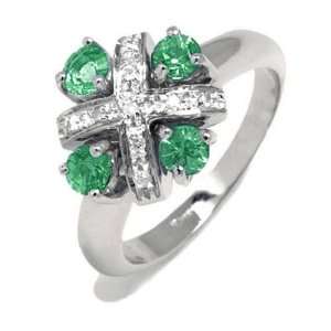 Vintage Ladies Ring in White 18 karat Gold with Diamond and Emerald 