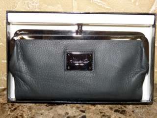 NEW Womens Kenneth Cole Reaction New York Genuine Leather Clutch 