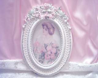 Shabby Victorian~LG Oval Rose Picture Frame~PINK Roses~Faux Pearls 