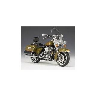  2007 Harley Davidson FLHRC Road King Classic Motorcycle in 