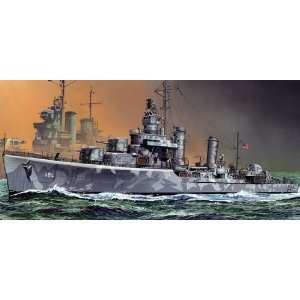   350 USS Buchanan DDG484 Gleaves Class Destroyer 1942 Kit Toys & Games