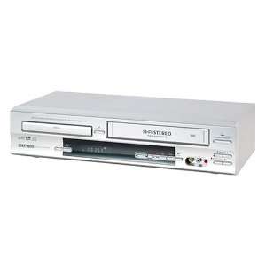  HITACHI DV PF3ASMZ Multi Zone DVD Player and VHS VCR Electronics