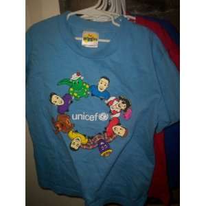 The Wiggles 2 4 size T shirt