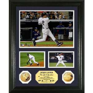 New York Yankees Derek Jeter Infield Dirt Coin Showcase Photo Mint 