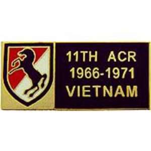  U.S. Army 11th Armored Cavalry Division Vietnam Pin 1 1/8 
