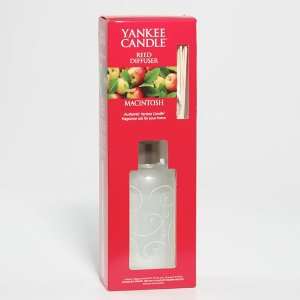   Apple 6.5 oz Reed Diffuser by Yankee Candle