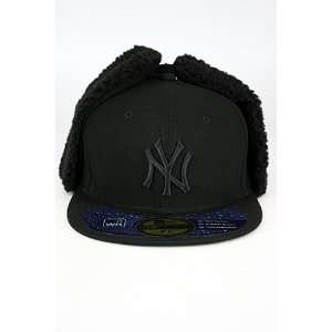  New Era Dogear NY Yankee Hat Black. Size 7 7/8 Sports 