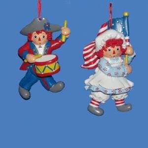  4 25 RESIN PATRIOTIC RAGGEDY ANN & ANDY ORNAMENTS, SET OF 