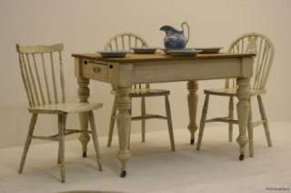 An Antique Victorian Pine Farmhouse Table & 4 Chairs   Shabby Chic 