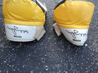 BOSTON BURINS BOBBY ORR USED RALLY OFFICIAL PADS W/AUTO  