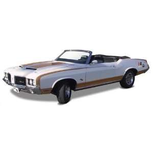   442 Cutlass Hurst Convertible (2 in 1) (Special Edition) Toys & Games