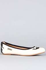 Hush Puppies The Anna Sui x Hush Puppies Fish Skimmer in White and 
