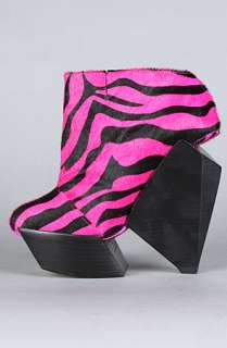 Senso Diffusion The Delilah Shoe in Pink Zebra  Karmaloop 