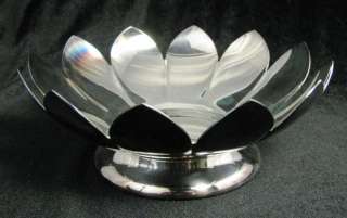 Reed & Barton Silverplate SP Water Lily Bowl Dish  