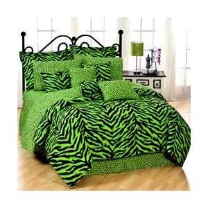   Queen Size 8 Piece Bed in a Bag   Animal Print Bedding