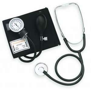   Wide Range Blood Pressure Monitor Cuff (8 5/8 18 arm circumference