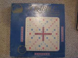 Vintage Scrabble Deluxe Edition Turntable Game 1982  