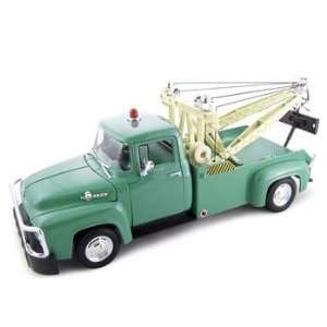    1956 Ford F100 Tow Truck Green 118 Diecast Model 