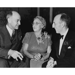  (left), Mrs. Lane Bryant Malsin, founder of Lane Br