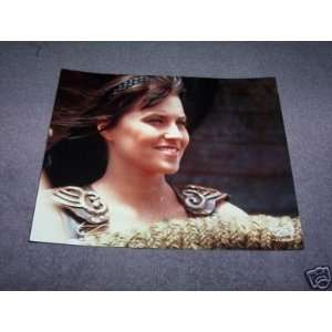  XENA HAIR BLOWING HEAD SHOT PHOTO LUCY LAWLESS 