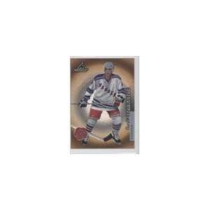   98 Pinnacle Artists Proofs #69   Pat LaFontaine Sports Collectibles